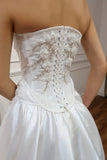 Romantic Bridal Dress A line Sweetheart Satin White Slit Wedding Dresses Minimalist Bridal Gowns HZ1121
